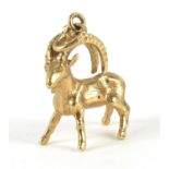 9ct gold mountain goat charm, 2.4cm high, 5.6g