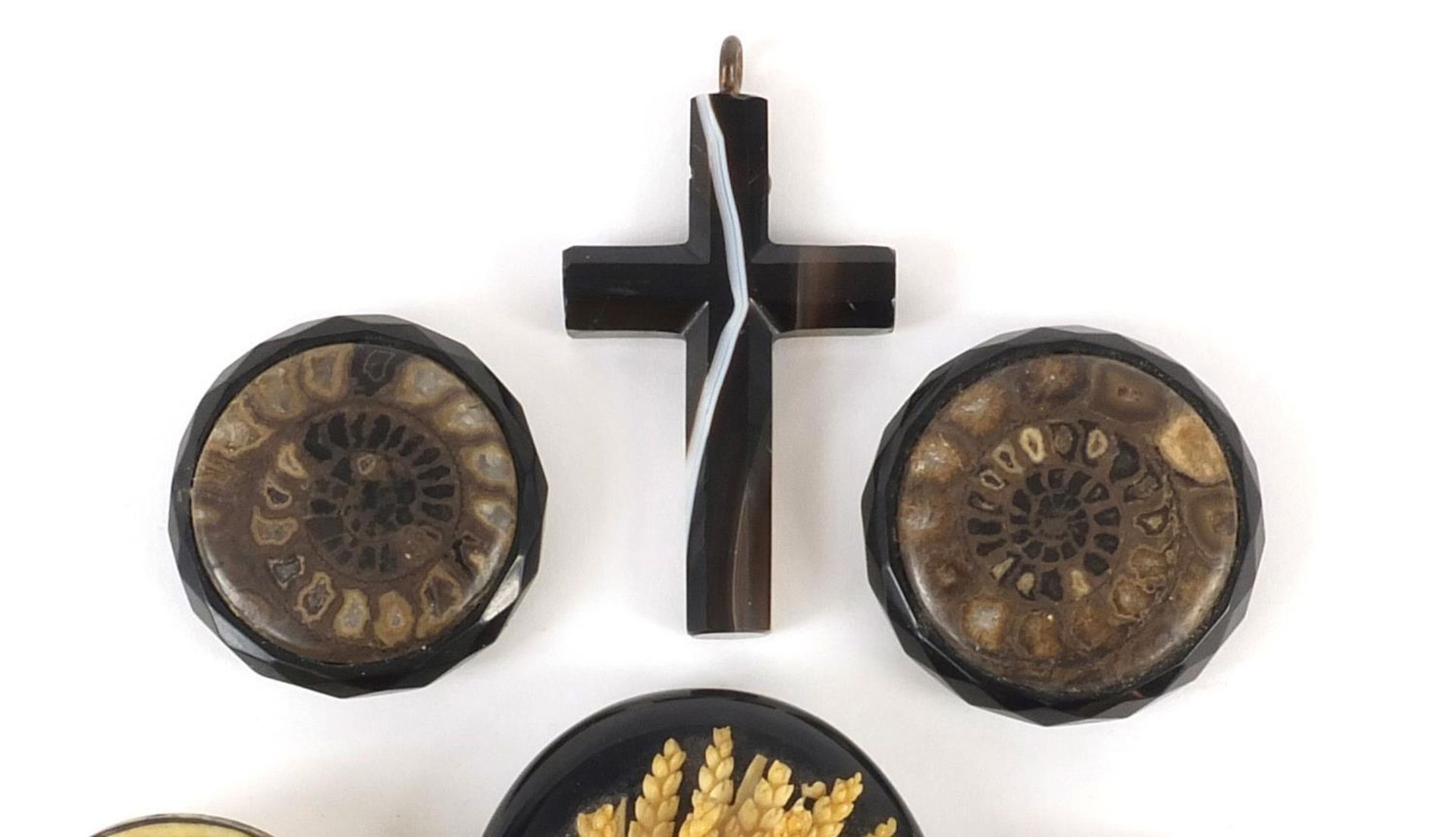 Antique jewellery including a large jet and carved ivory brooch, Scottish agate cross pendant and - Image 2 of 4