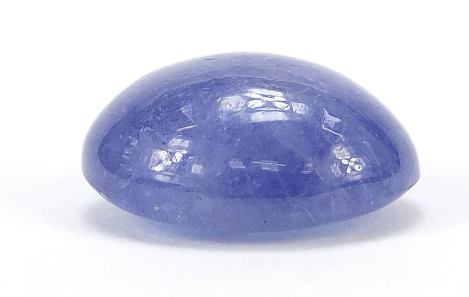 Tanzanite cabochon, approximately 16mm x 13mm x 7.5mm deep - Image 2 of 3