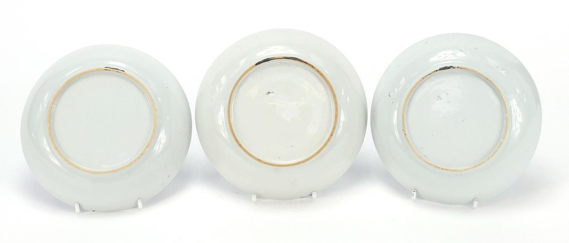 Three Chinese blue and white porcelain dishes each hand painted with a pagoda and river landscape, - Image 4 of 4