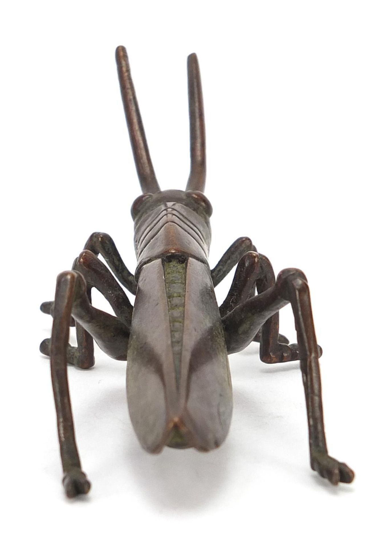 Japanese patinated bronze locust, impressed marks to the base, 11cm in length : - Image 3 of 8