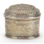 Continental unmarked silver box and cover engraved with birds and flowers, 4cm high, 47.8g :