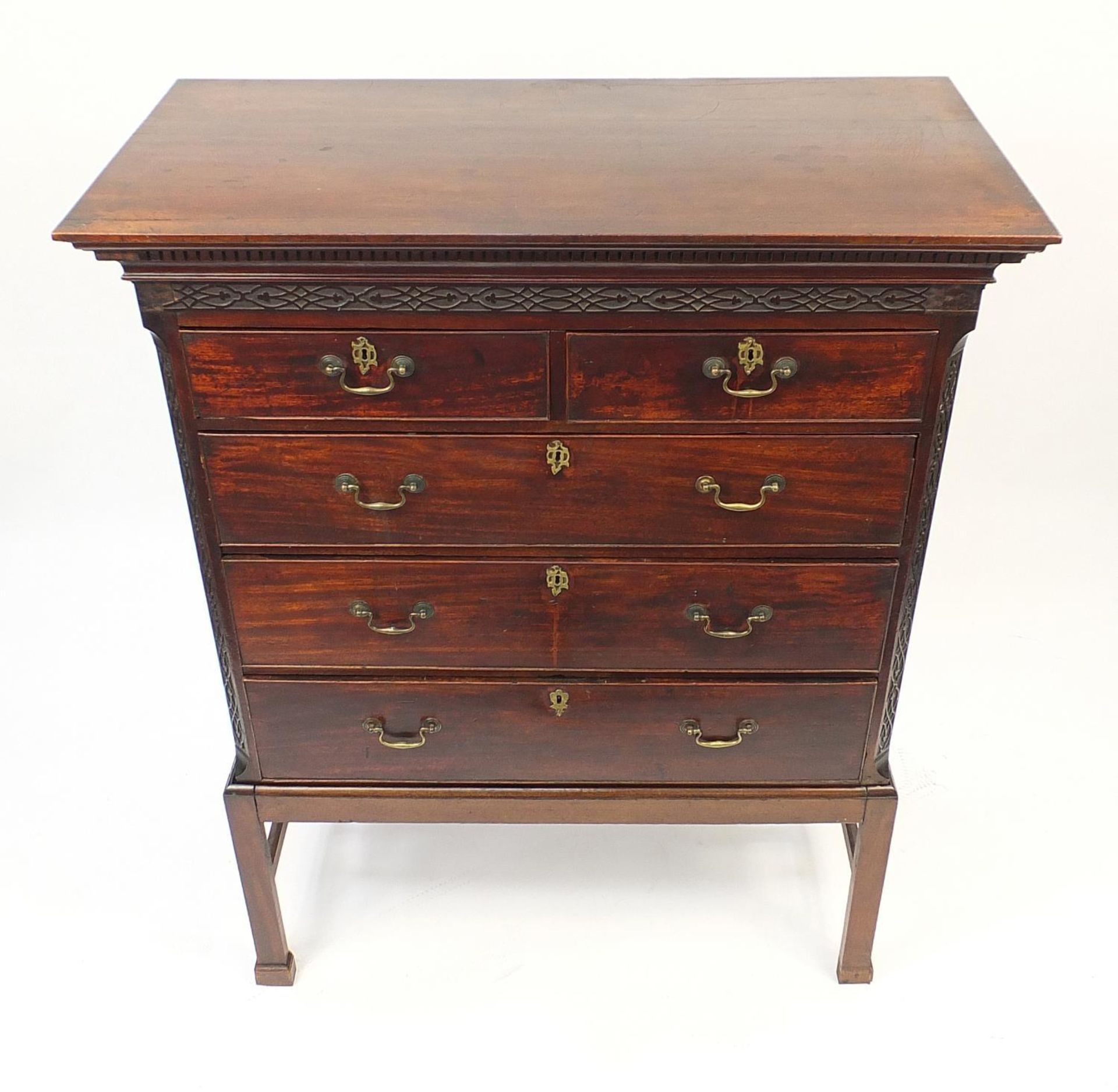 Antique mahogany five drawer chest on stand with blind fretwork, 147cm H x 116cm W x 57.5cm D : - Image 3 of 4