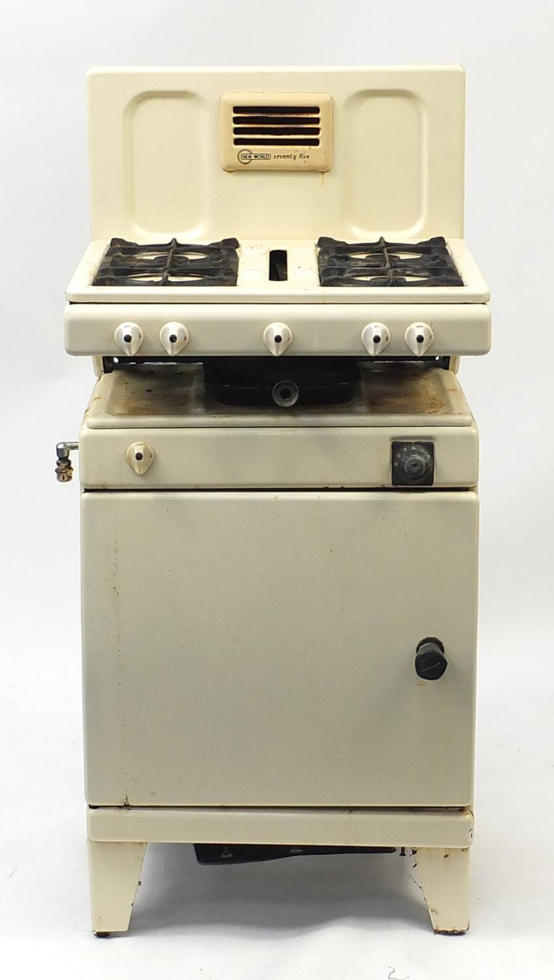 1950's style New World 75 enamel gas cooker, 118cm H x 56cm W x 50cm D :