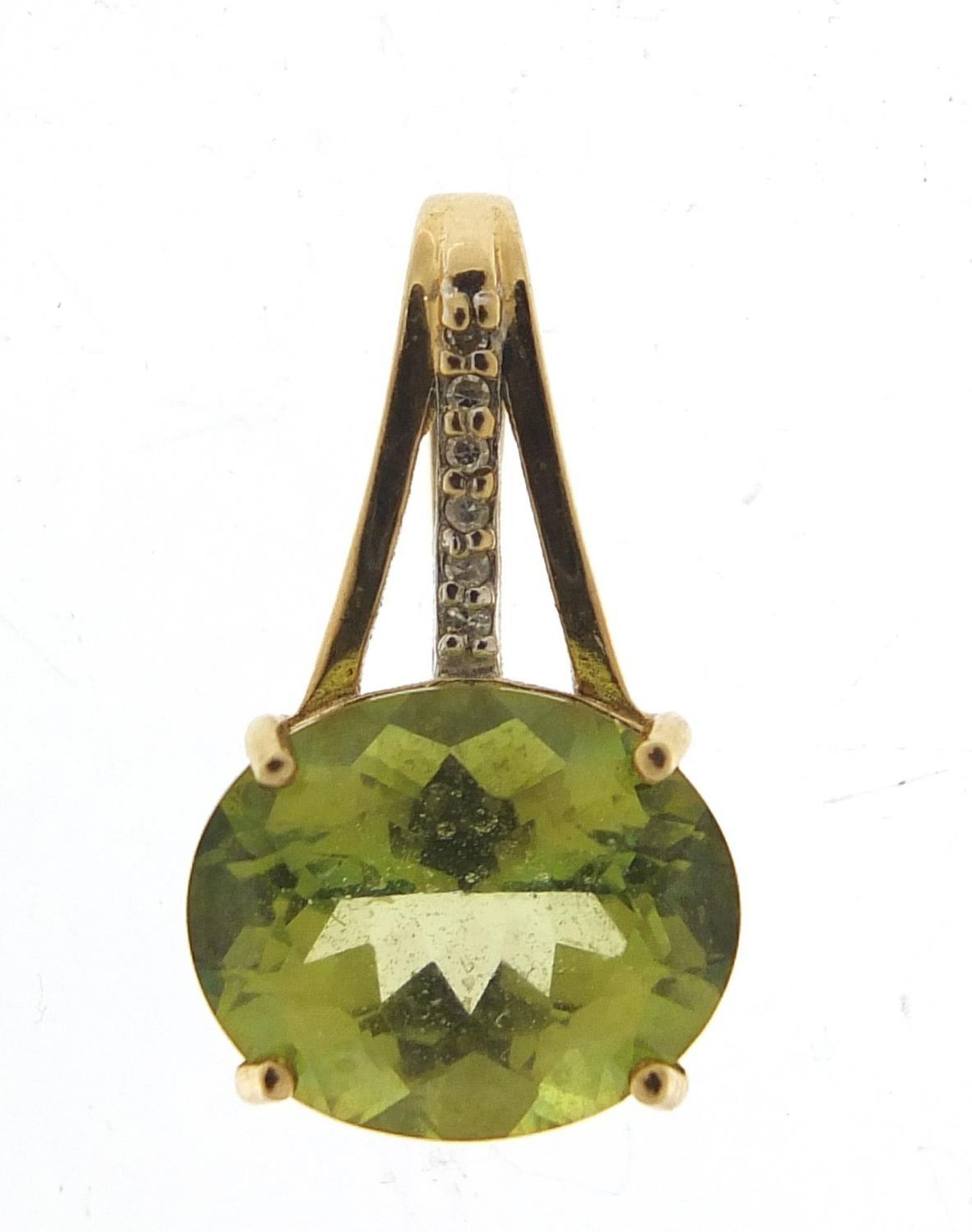 9ct gold kiwi topaz and diamond pendant, 2cm high, 3.0g :