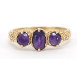 Antique design 9ct gold purple stone ring with ornate setting, size M, 2.3g :