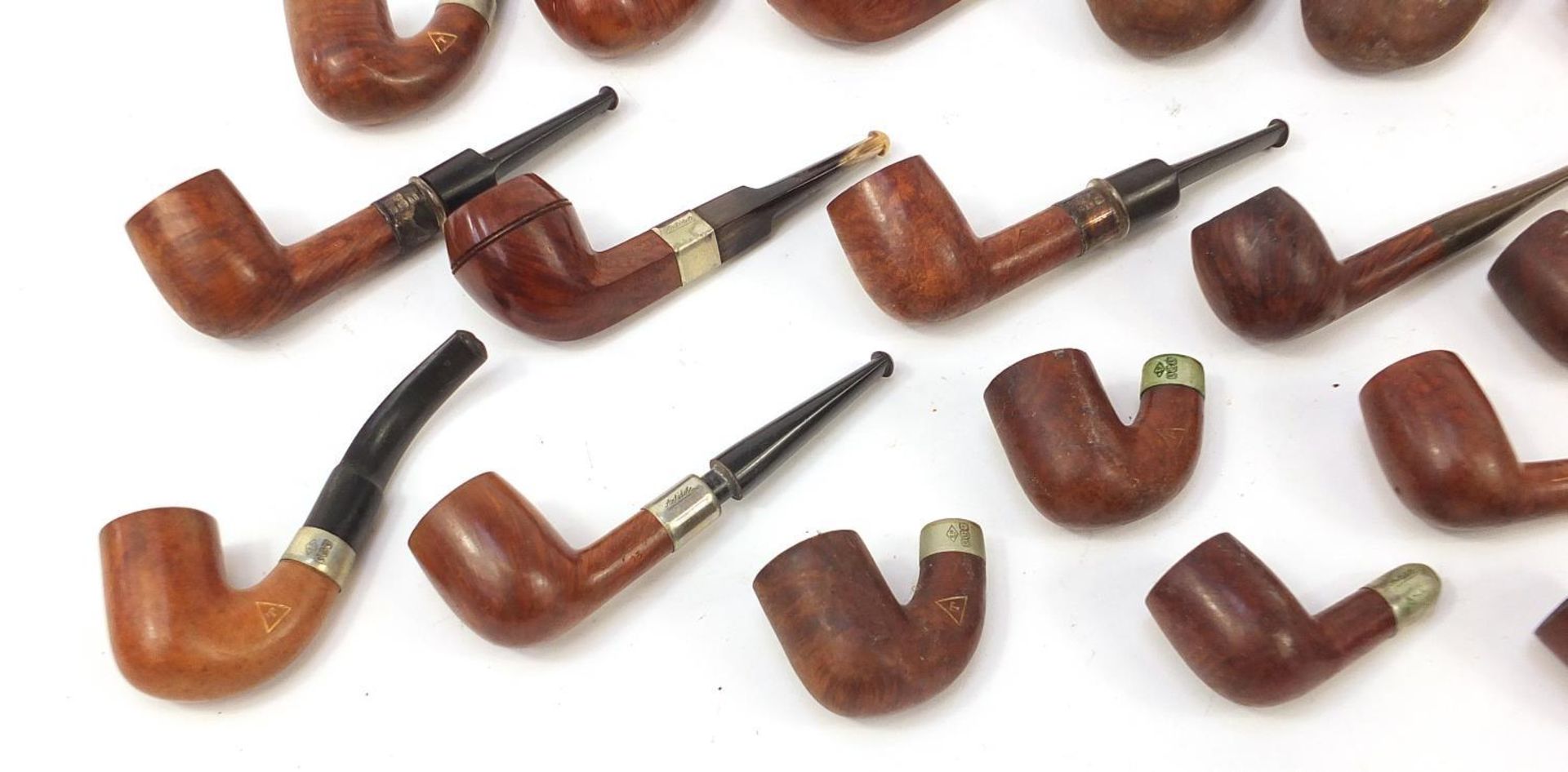 Collection of vintage smoking pipes mostly with silver plated or gold coloured metal collars - Image 4 of 8