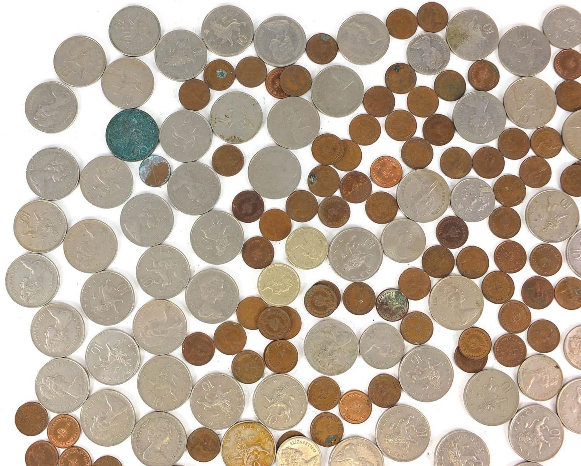 Pre decimal and later British coinage including pound coins and fifty pence pieces : - Bild 2 aus 5