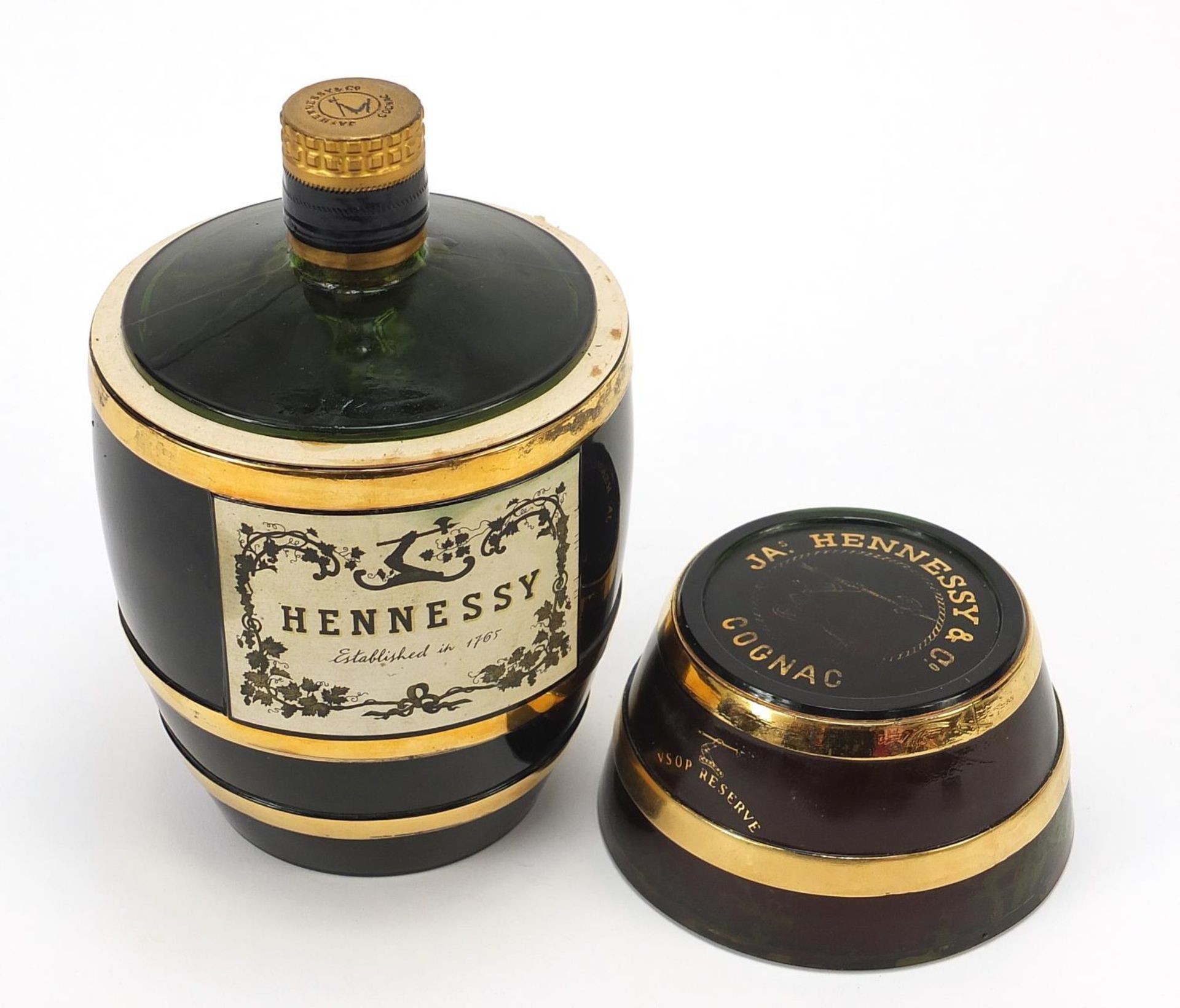 Bottle of Hennessey cognac housed in a barrel design glass bottle, 19cm high : - Image 6 of 7