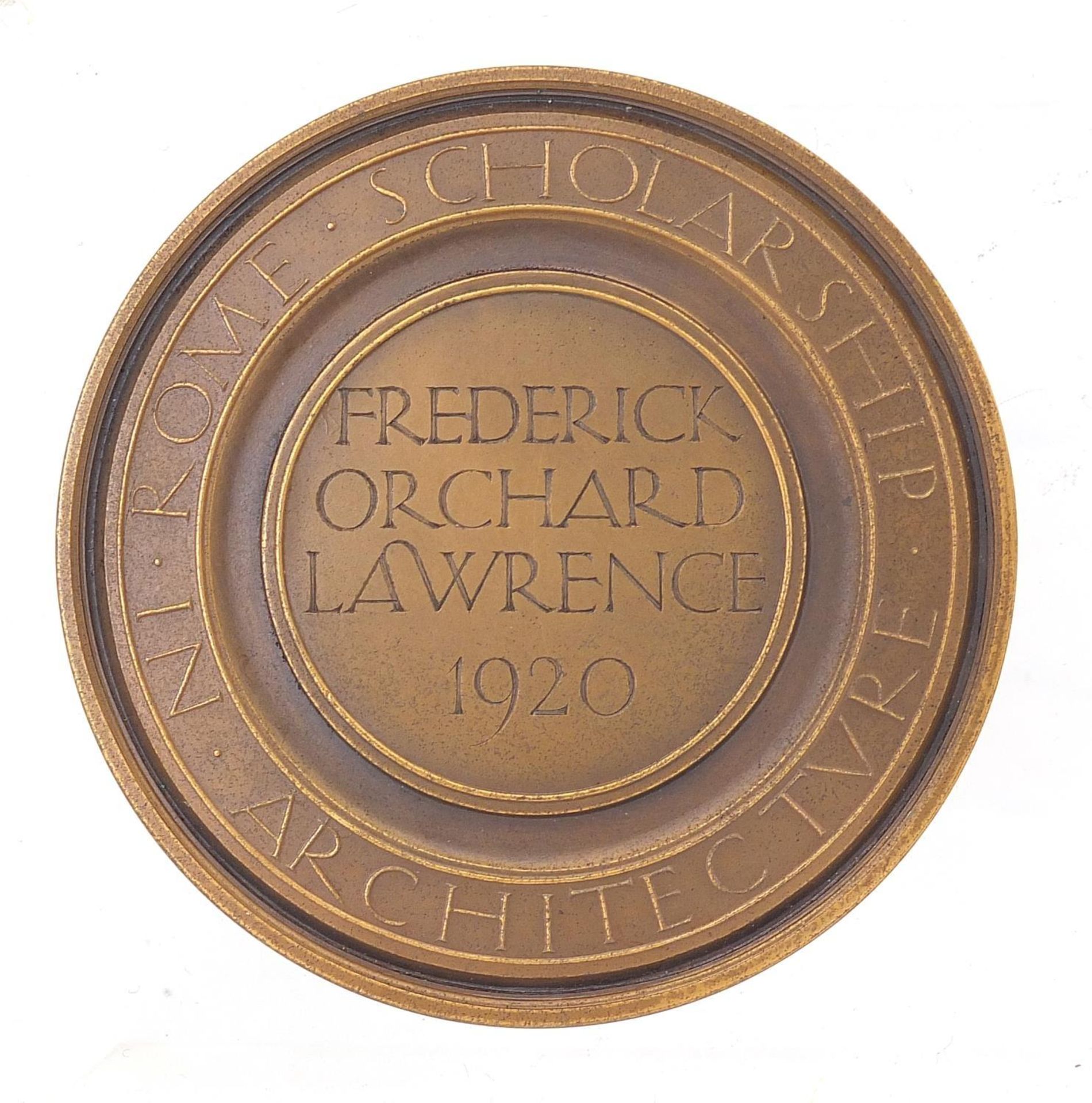 Royal Institute of British Architects bronze medallion presented to Frederick Orchard Lawrence 1920, - Bild 2 aus 5