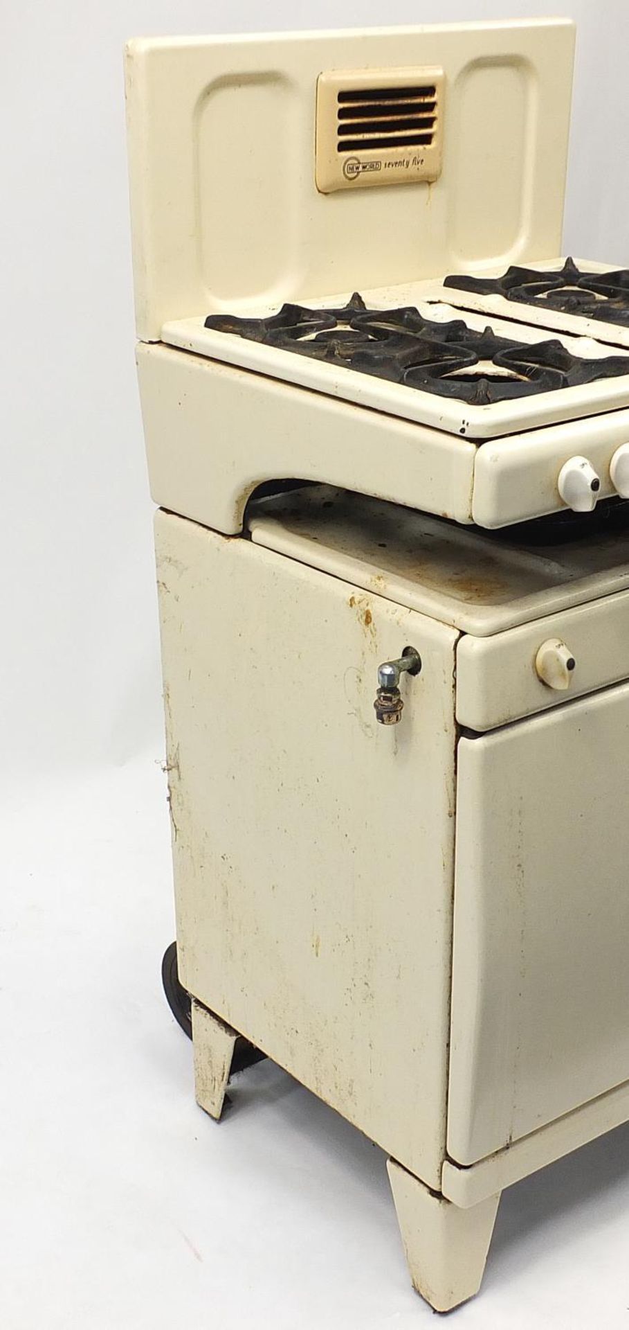 1950's style New World 75 enamel gas cooker, 118cm H x 56cm W x 50cm D : - Image 4 of 6