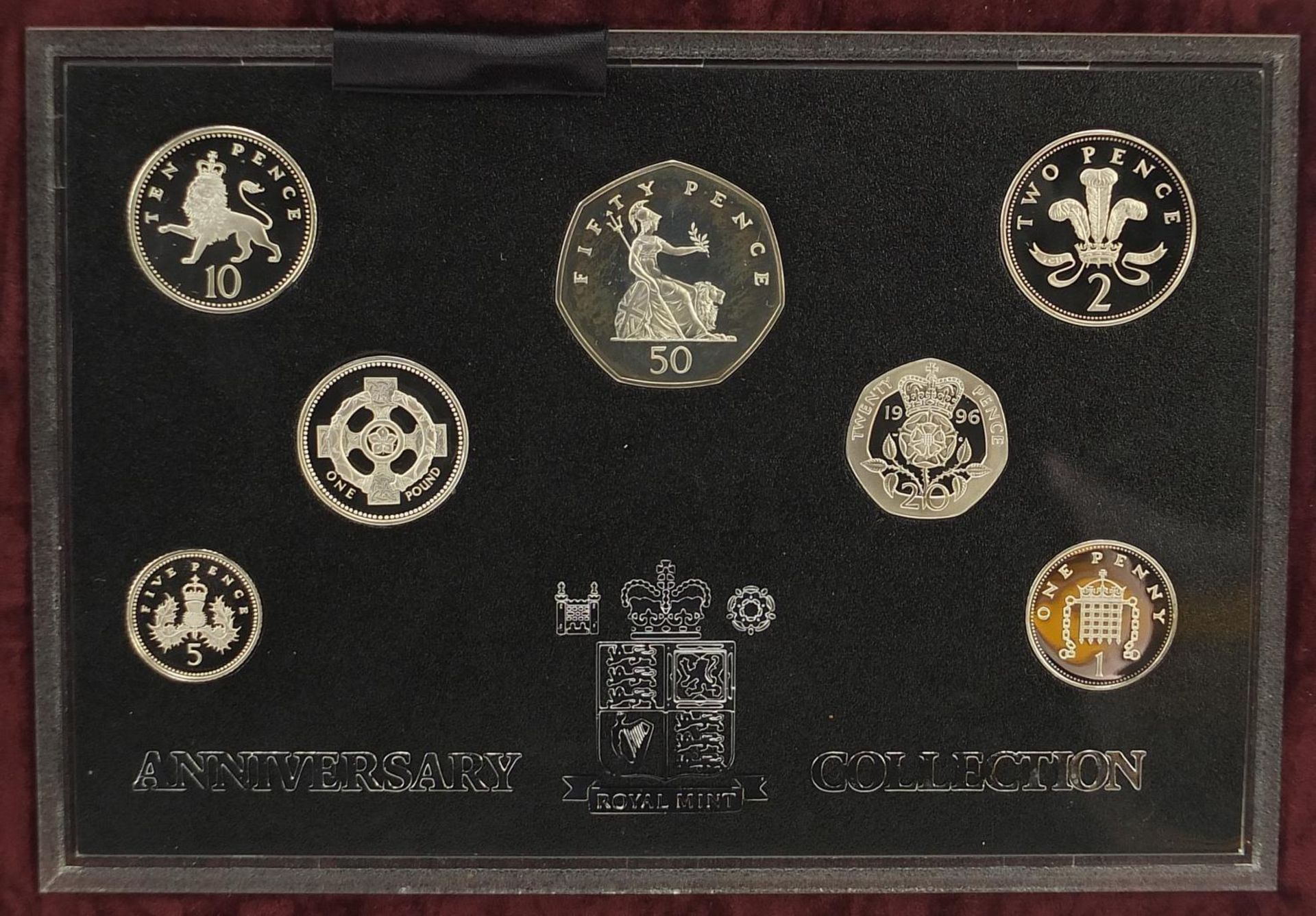 1997 United Kingdom Silver Anniversary Coin Collection with case and certificate number 14276 : - Bild 5 aus 12