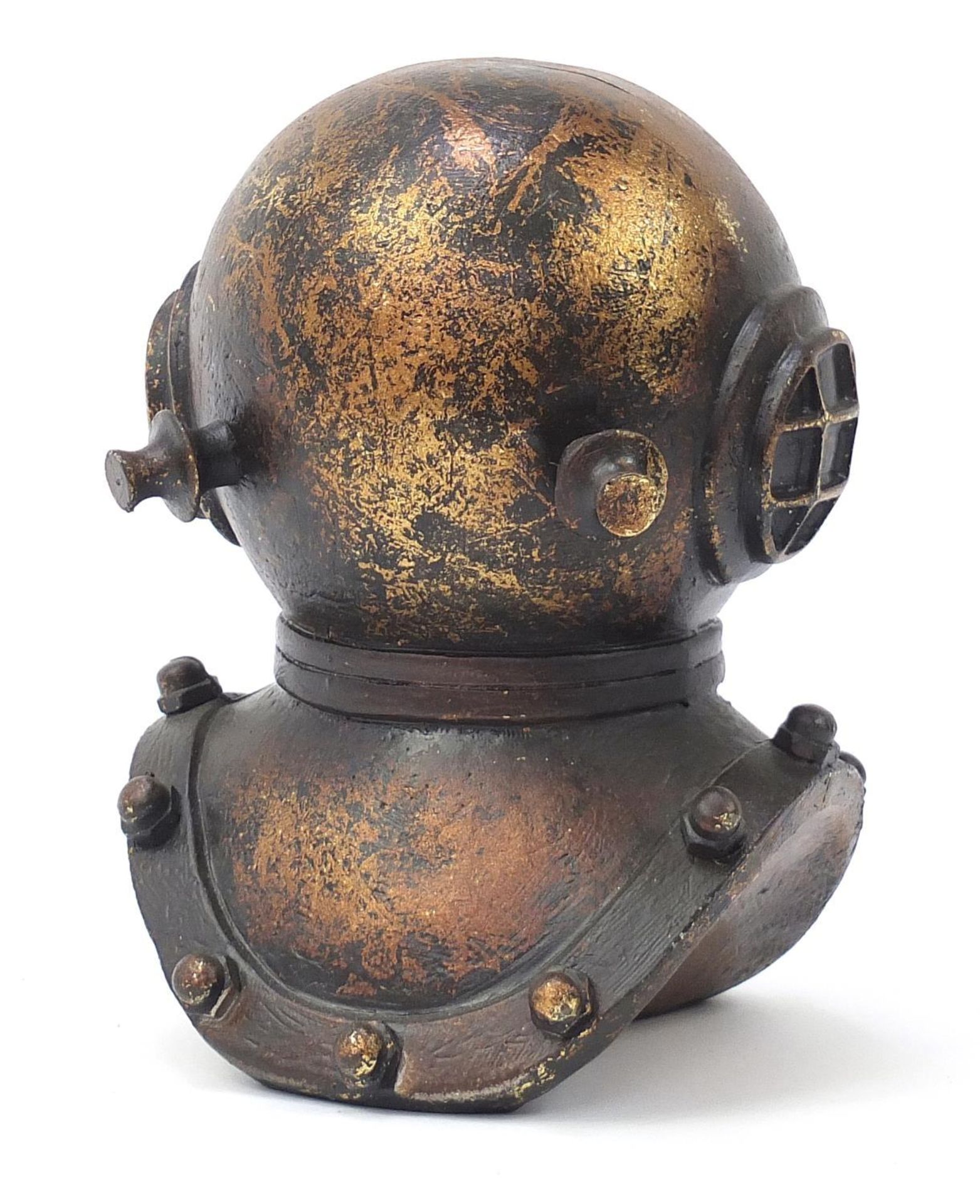 Bronzed resin diver's helmet, 21cm high : - Bild 2 aus 3