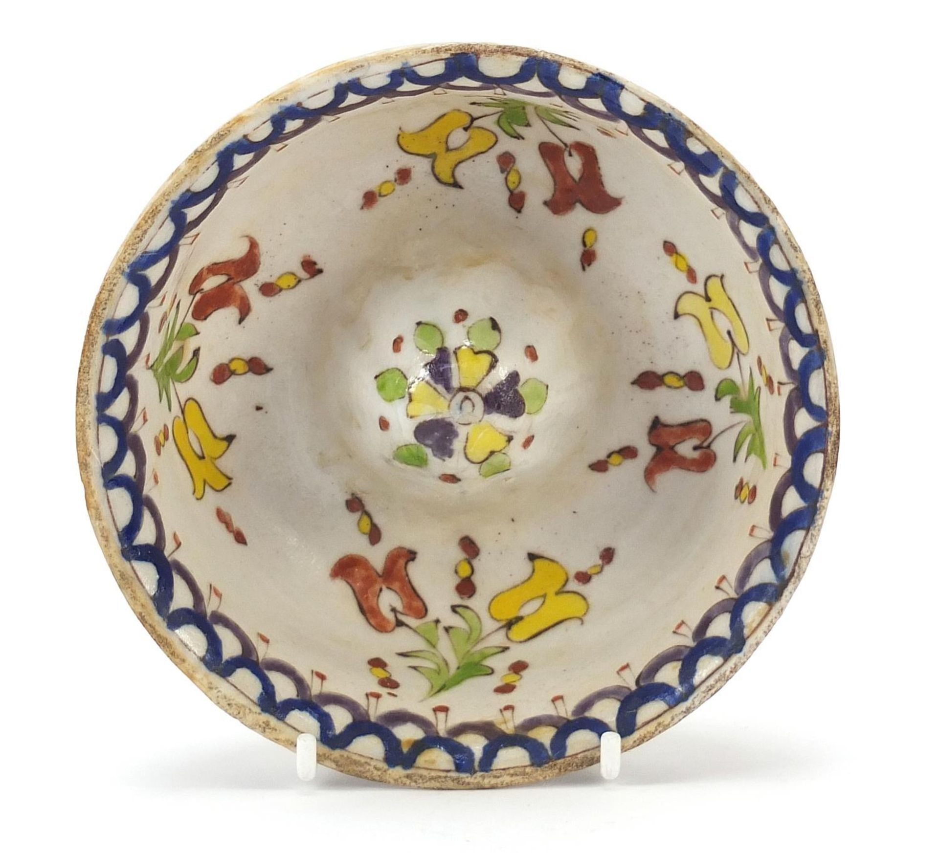 Turkish Kutahya lemon squeezer hand painted with flowers, 14.5cm in diameter : - Image 3 of 4