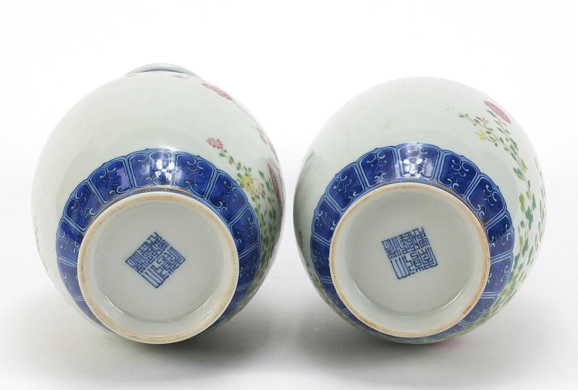Pair of Chinese blue and white porcelain vases hand painted in the famille rose palette with birds - Image 6 of 10