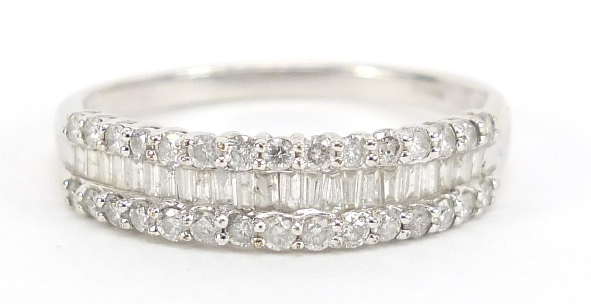 9ct white gold diamond half eternity ring, 1.0 carat in total, size W, 2.9g :