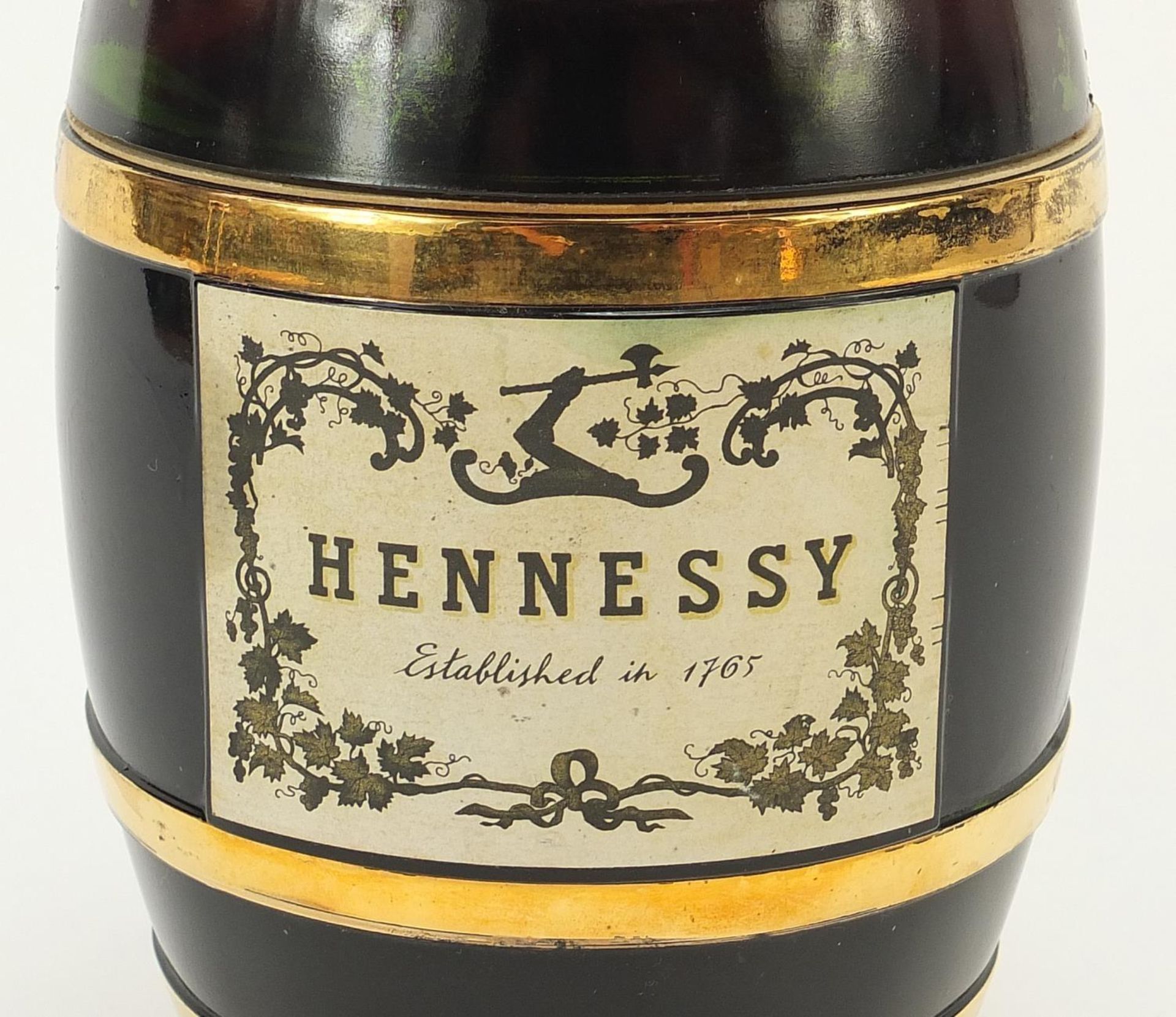 Bottle of Hennessey cognac housed in a barrel design glass bottle, 19cm high : - Image 3 of 7