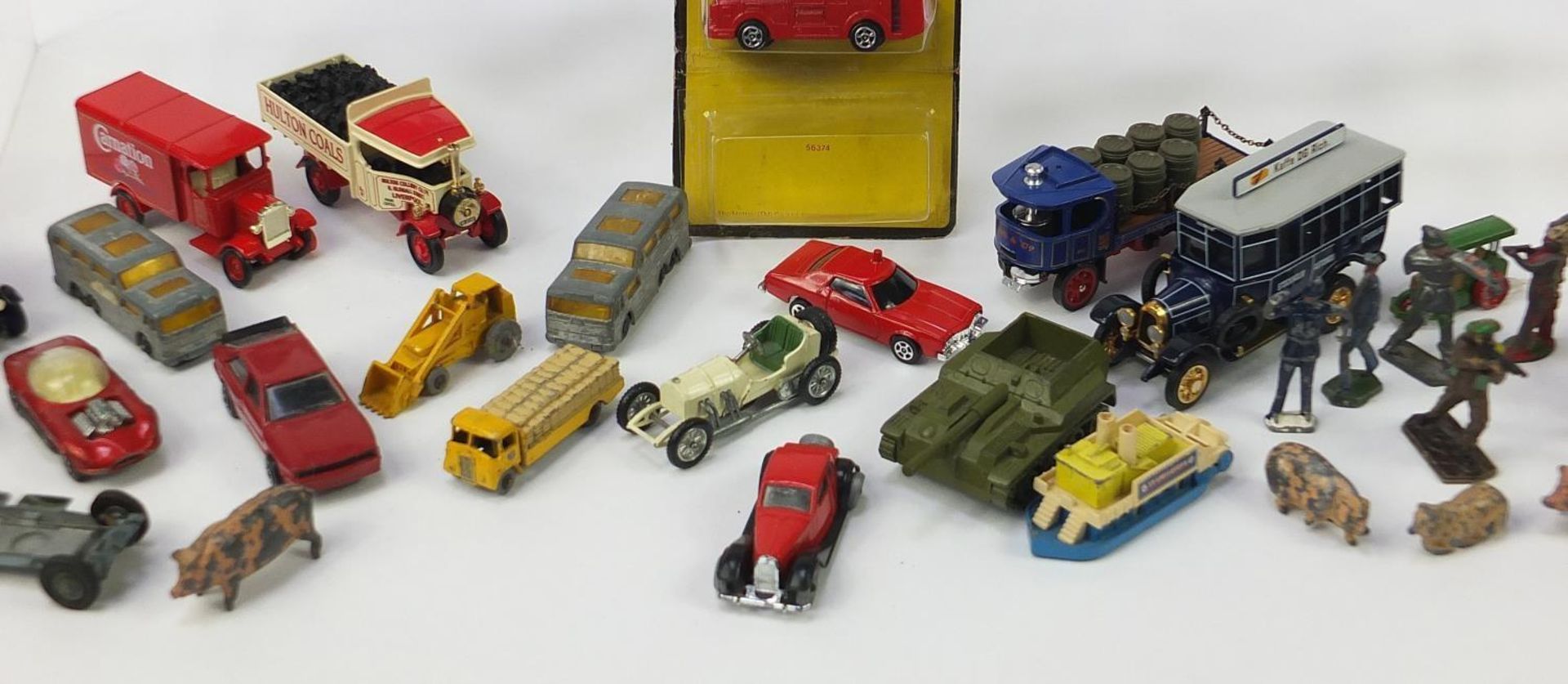 Vintage and later die cast and lead vehicles and animals including Dinky and Corgi : - Bild 3 aus 6