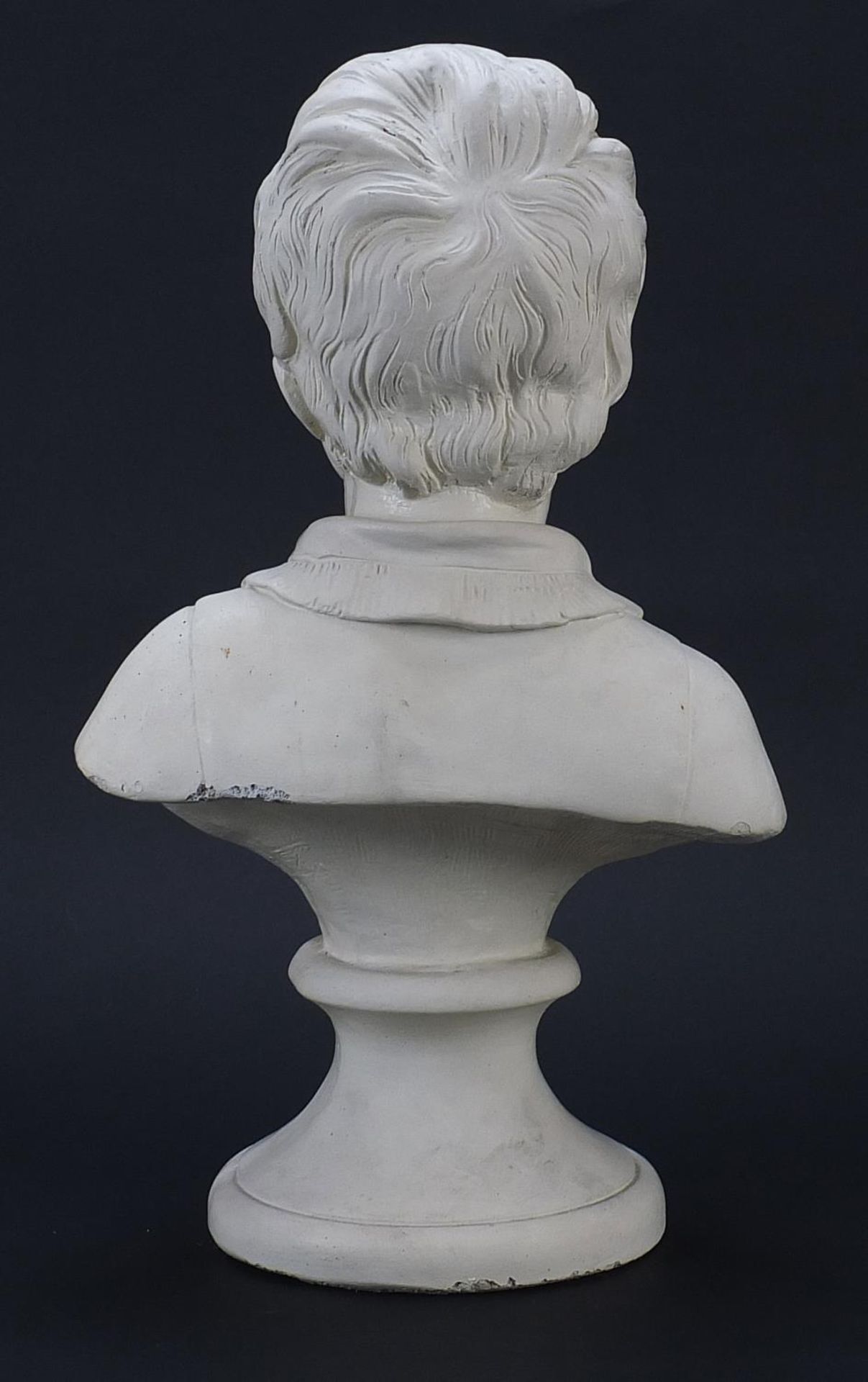 Antique style plaster bust of a young boy, 42cm high : - Bild 2 aus 4