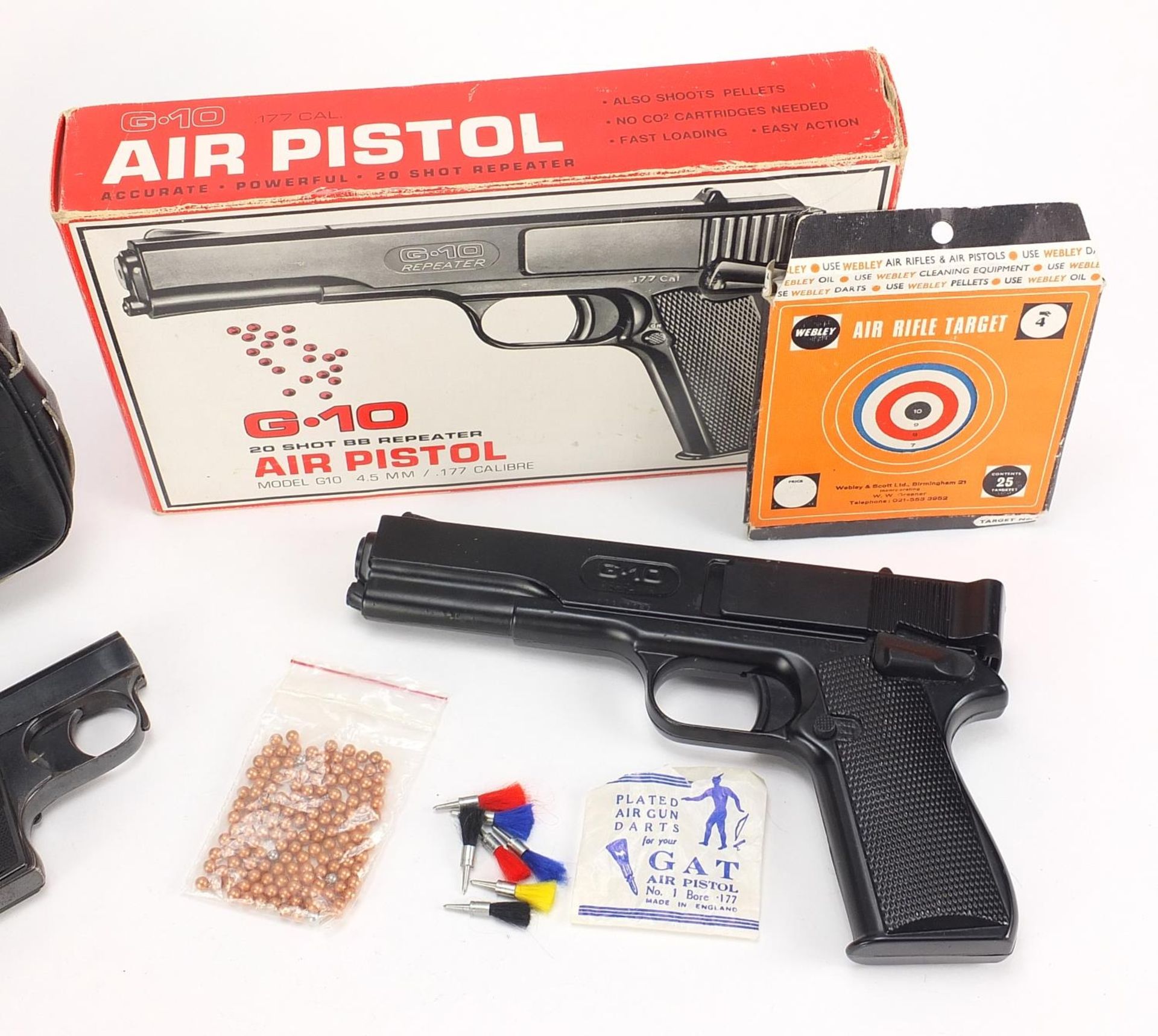 G.10 twenty shot BB repeater .177 cal air pistol with box and a Fritum starting pistol :For - Image 3 of 6