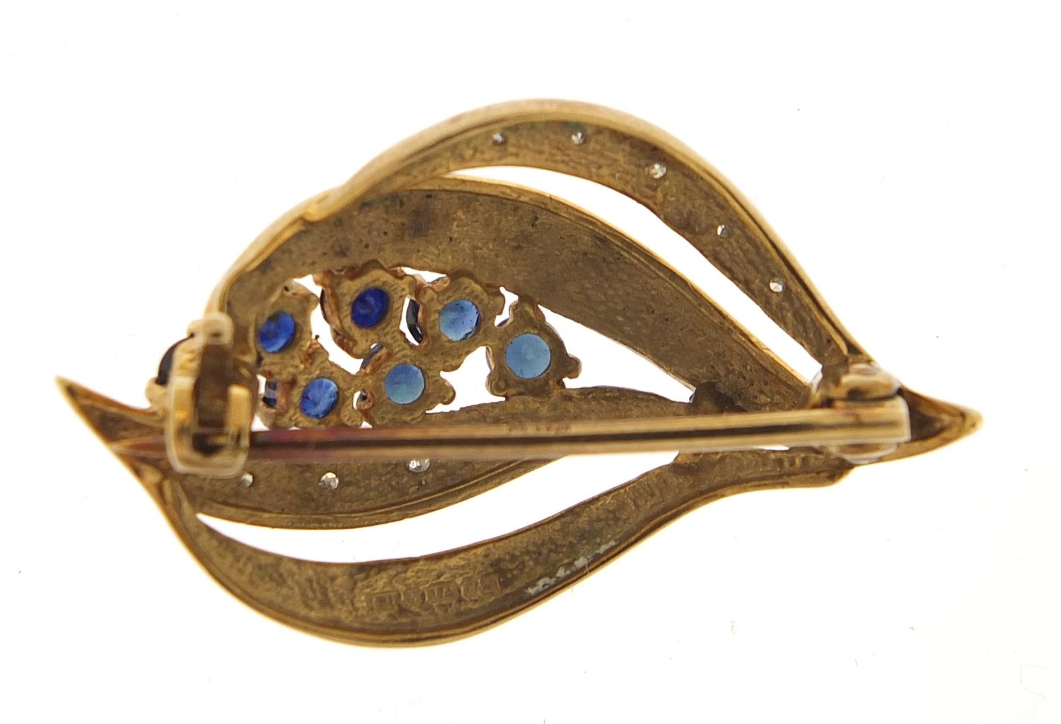 9ct gold sapphire and diamond brooch, 3cm wide, 4.0g :For Further Condition Reports Please Visit Our - Image 2 of 3