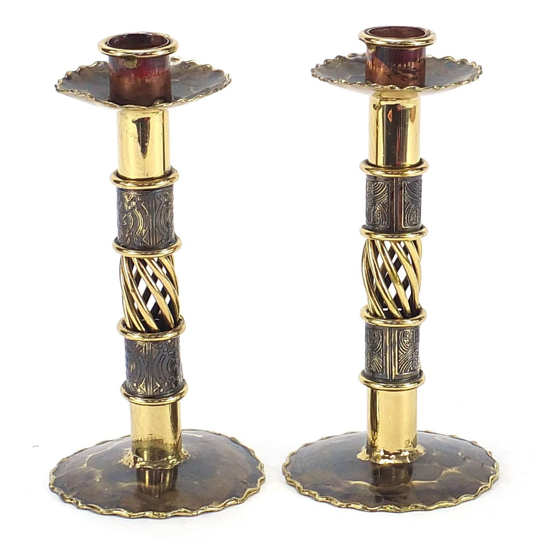 Pair of Arts & Crafts design brass candlesticks, each 17cm high :For Further Condition Reports - Image 2 of 3