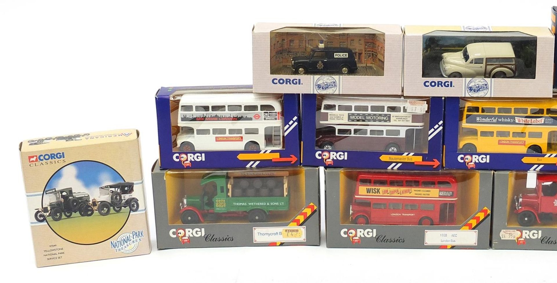 Collection of Corgi die cast model vehicles with boxes, including four model T vans :For Further - Bild 2 aus 6