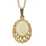 9ct gold cabochon opal pendant on a 9ct gold necklace, 2.5cm high and 40cm in length, total 2.5g :