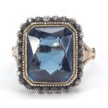 18ct gold green/blue stone and diamond ring, size O, 5.0g :For Further Condition Reports Please