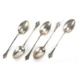 James Deakin & Sons, five Victorian silver teaspoons, Sheffield 1898, 11cm in length, 41.4g :For
