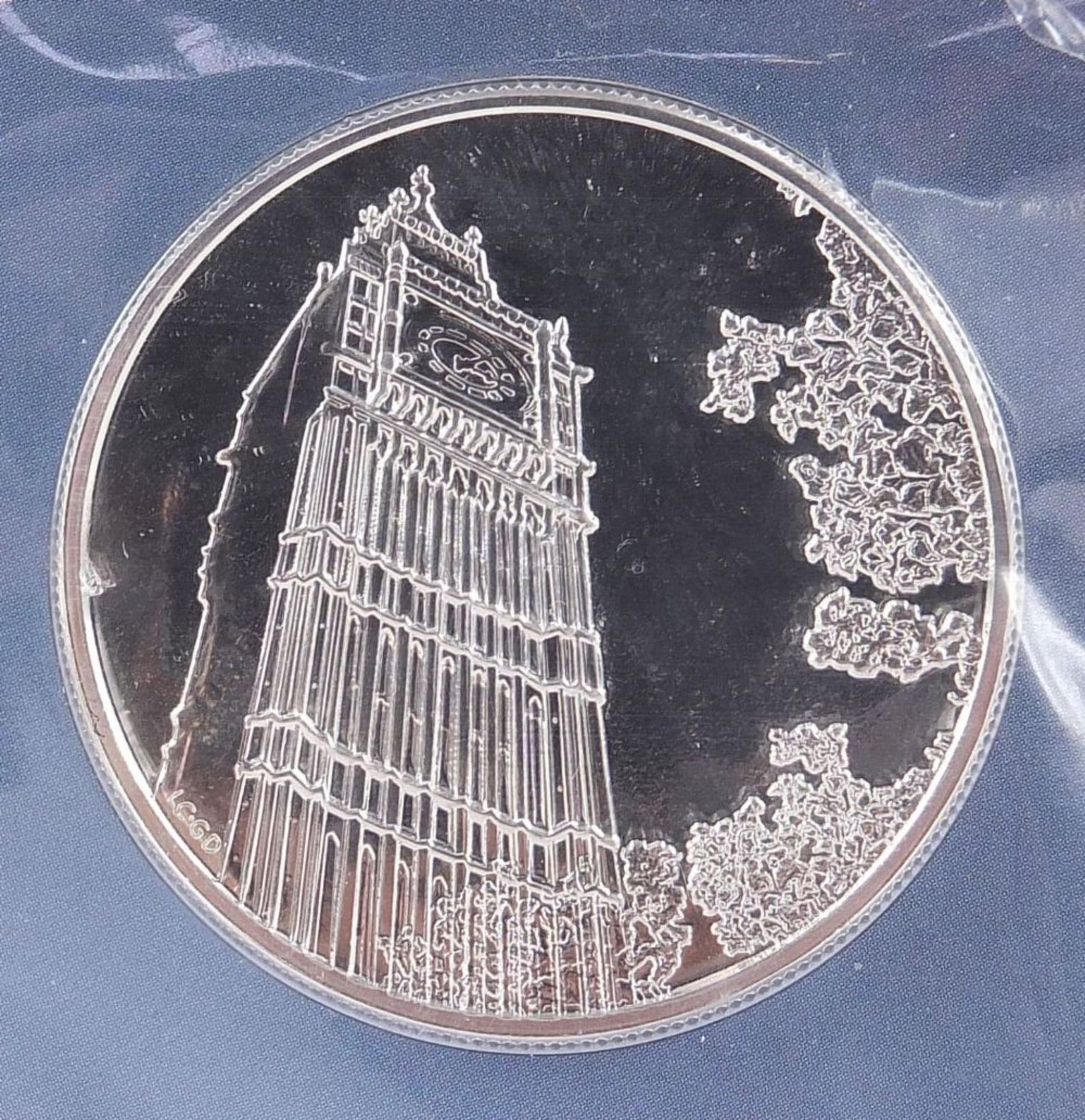 2015 UK one hundred pound fine silver coin commemorating Big Ben :For Further Condition Reports - Bild 2 aus 3