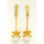 Manner of John Donald, pair of 9ct gold cultured pearl drop earrings, 3cm high, 2.3g :For Further