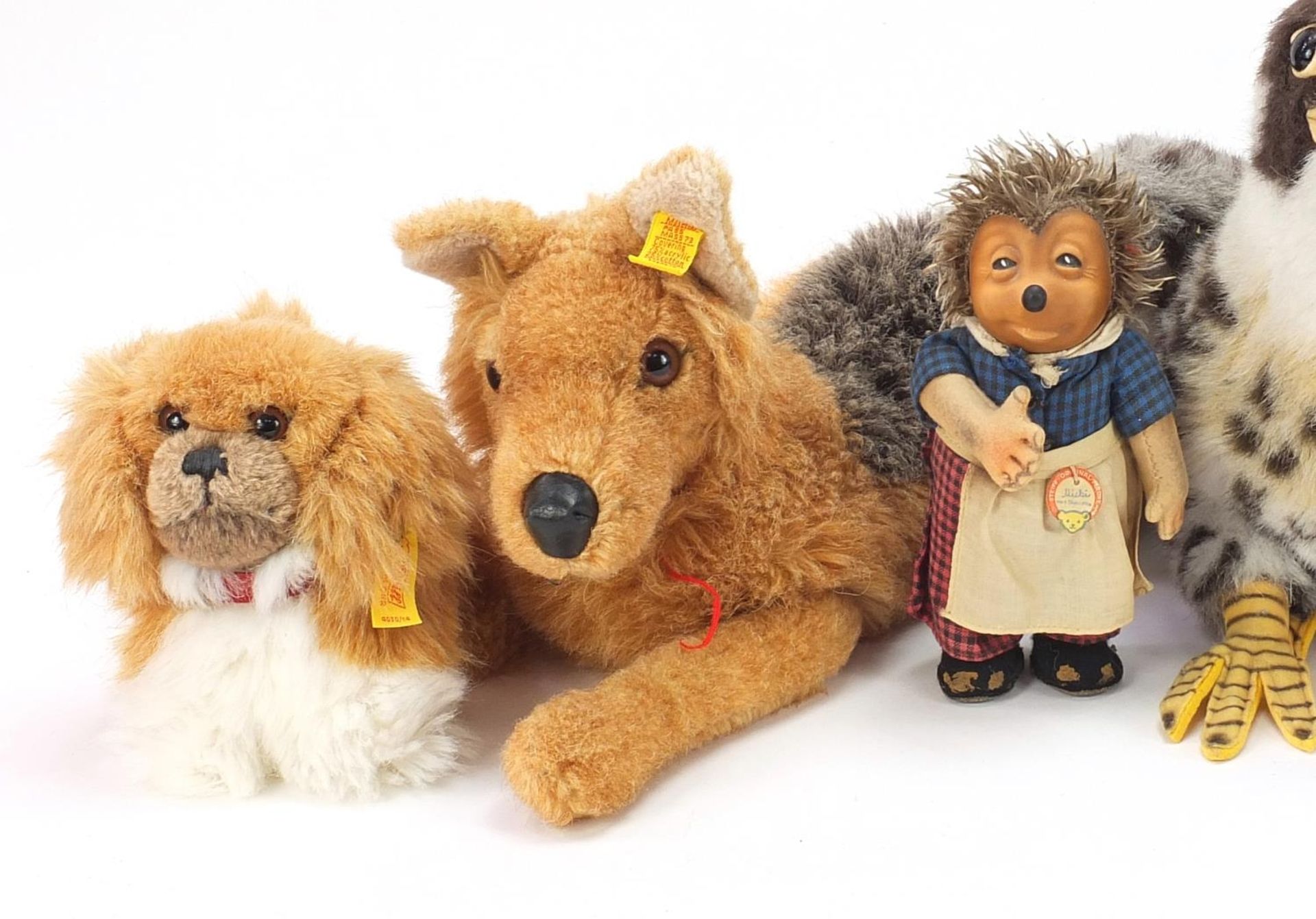 Vintage and later Steiff bears and animals including Micki the Hedgehog and Panda, the largest - Image 2 of 7