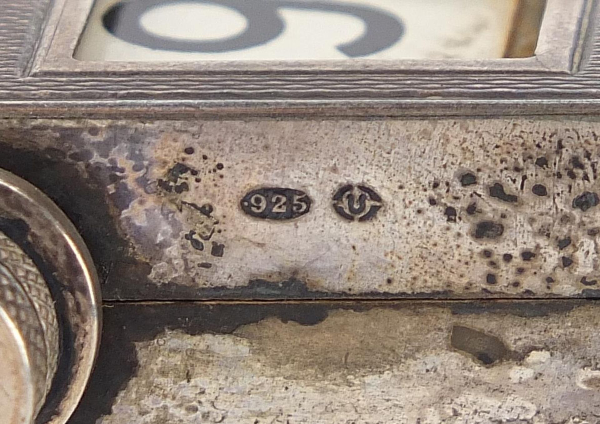 Engine turned silver rotating desk calendar, London import marks, 6.5cm high, 103.6g :For Further - Image 4 of 4