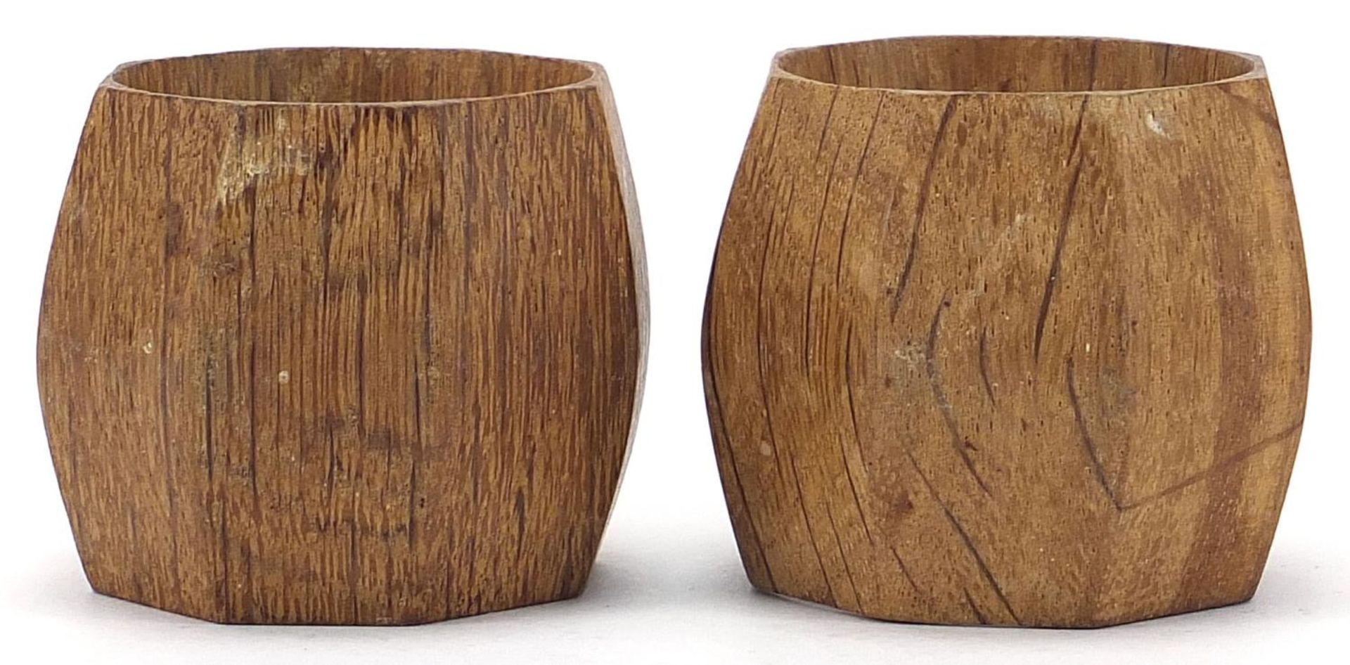 Robert Mouseman Thompson, pair of carved oak napkin rings, each 5cm high :For Further Condition - Bild 2 aus 3