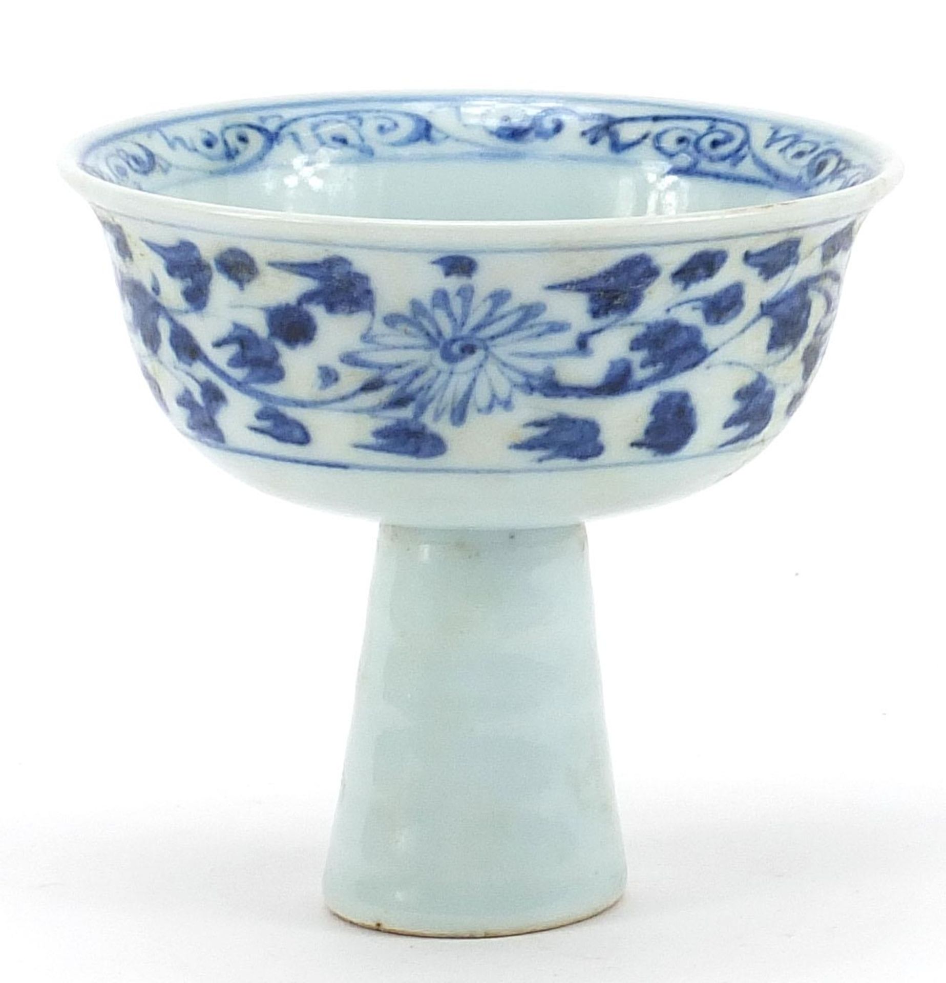 Chinese blue and white porcelain stem bowl hand painted with flowers, 9cm high x 10cm in diameter :