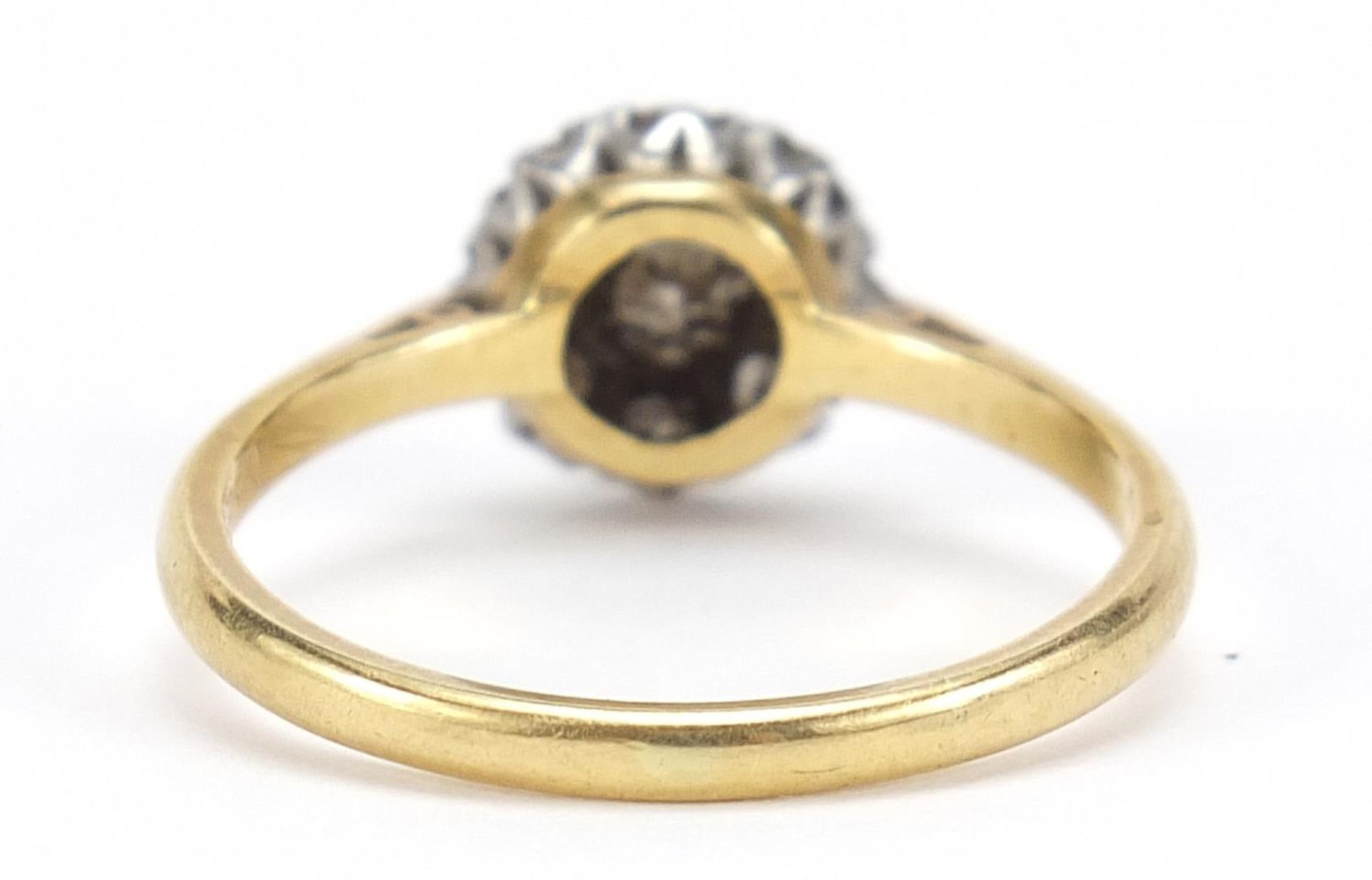 18ct gold and platinum diamond cluster ring, size P, 3.2g :For Further Condition Reports Please - Image 3 of 5