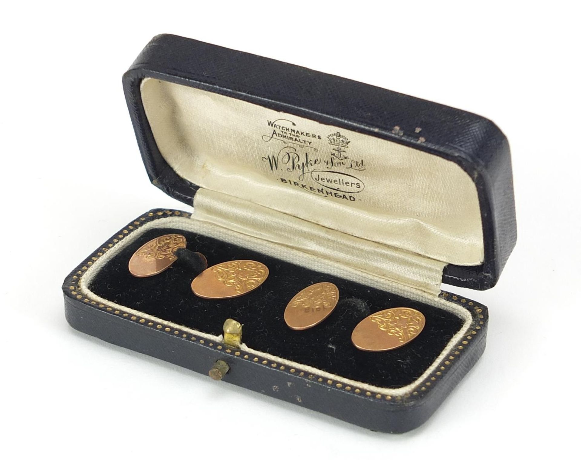 Pair of 9ct gold cufflinks with engraved decoration housed in a W Pyke & Son velvet and silk lined - Image 4 of 6