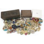 Vintage and later costume jewellery including jewelled brooches, bead necklaces and Art Deco two