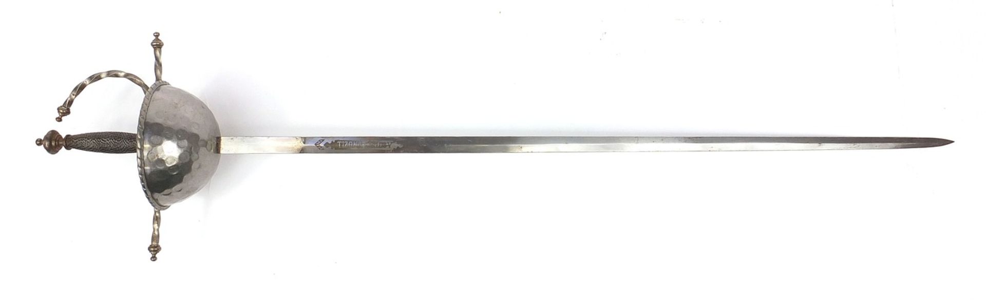Spanish Toledo sword engraved Tizona Carlos-V to the blade, 103.5cm in length :For Further Condition - Image 3 of 5