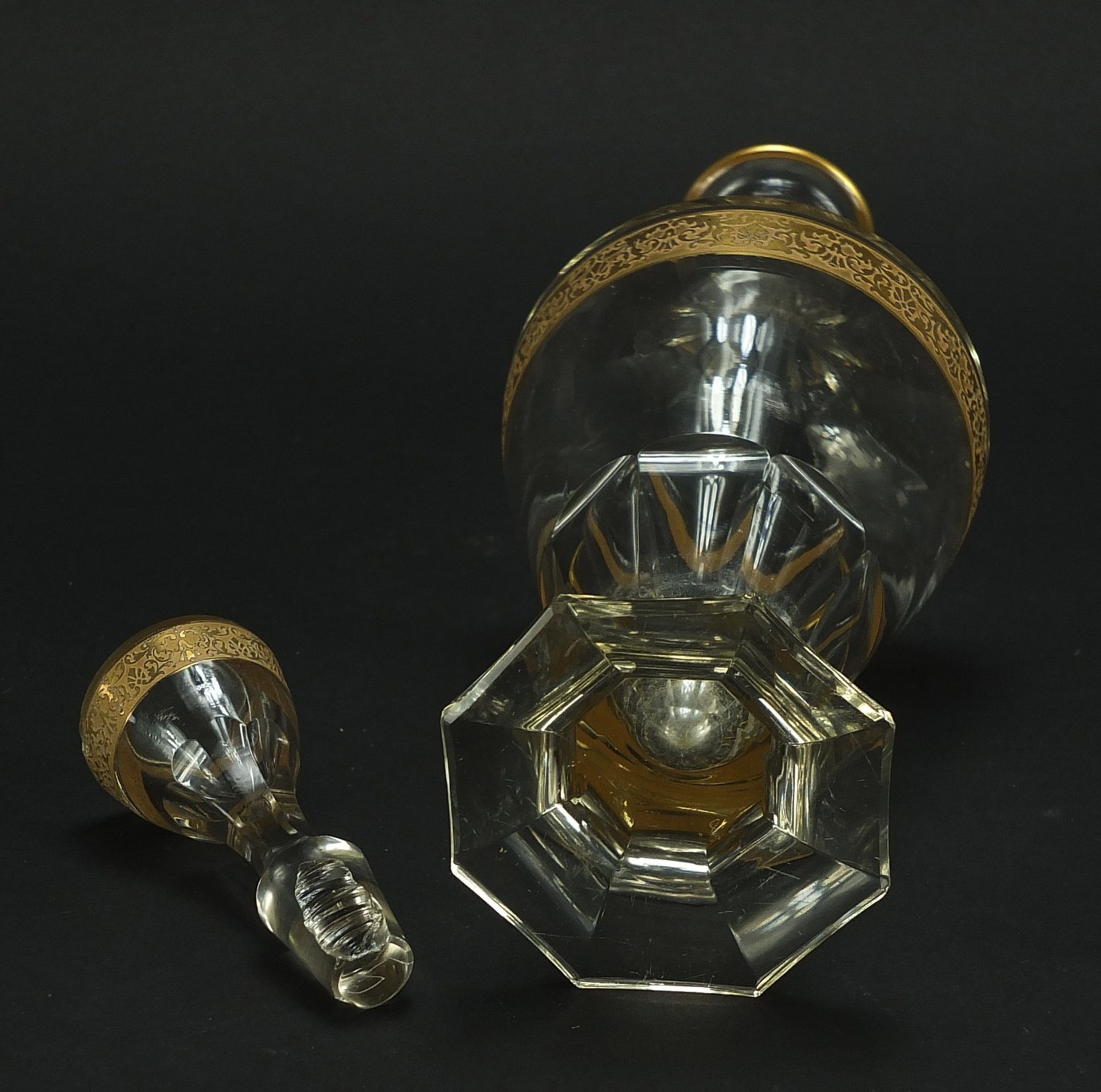 Attributed to Moser, Bohemian glass decanter with gilt foliate bands, 28cm high :For Further - Bild 4 aus 6