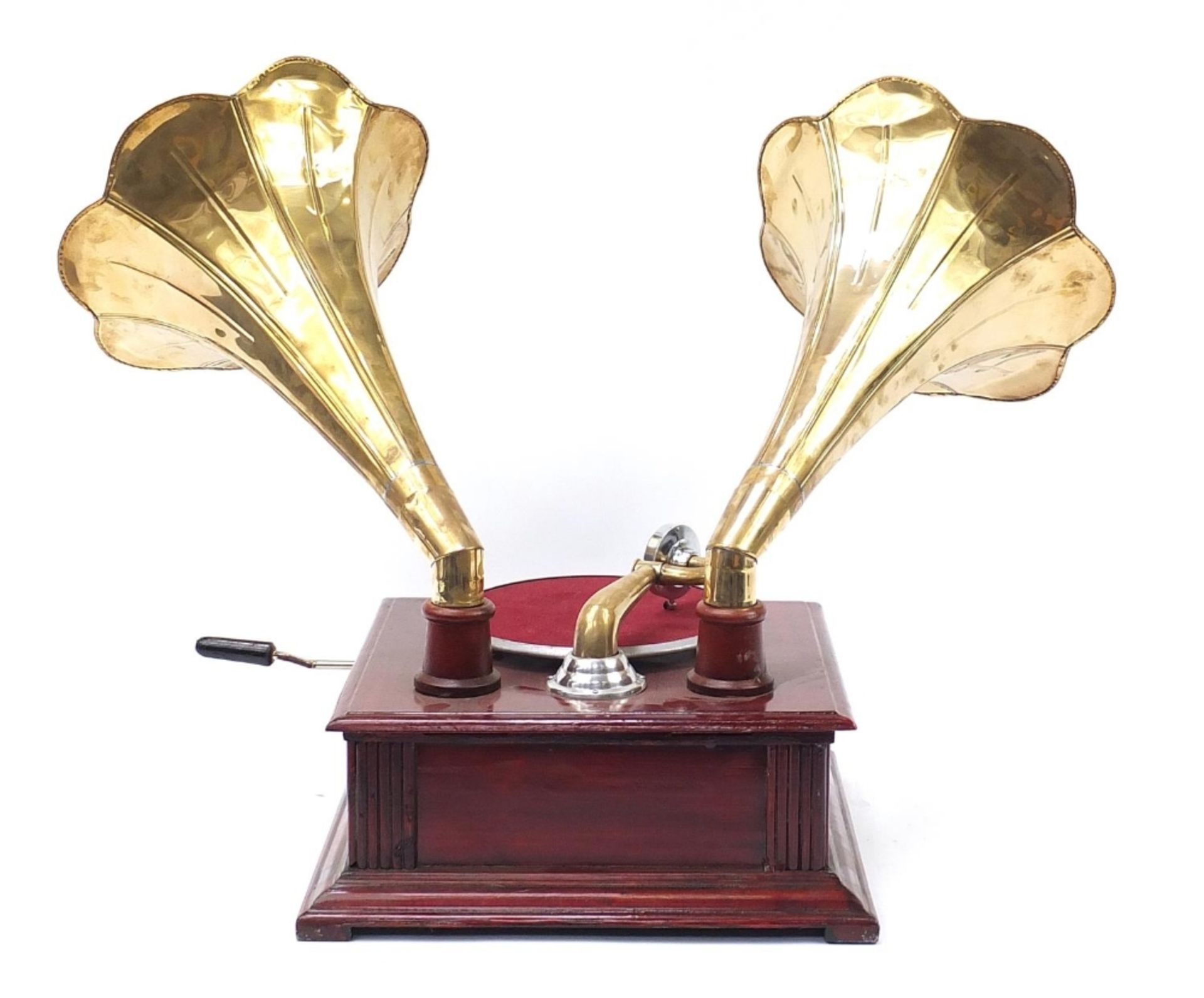 Retro Victrola style gramophone with two brass horns, 65cm high :For Further Condition Reports - Image 6 of 6