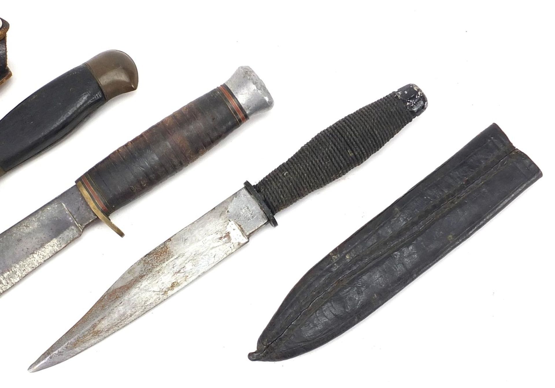 Three military interest hunting/combat knives including two with leather sheaths, the largest 27cm - Image 3 of 7