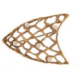 Manner of John Donald, large 9ct gold and pearl shield shaped brooch, 5cm high, 10.0g :For Further