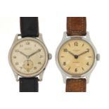Two vintage gentlemen's wristwatches comprising Peerex and Ingersoll, 34mm and 33mm in diameter :For
