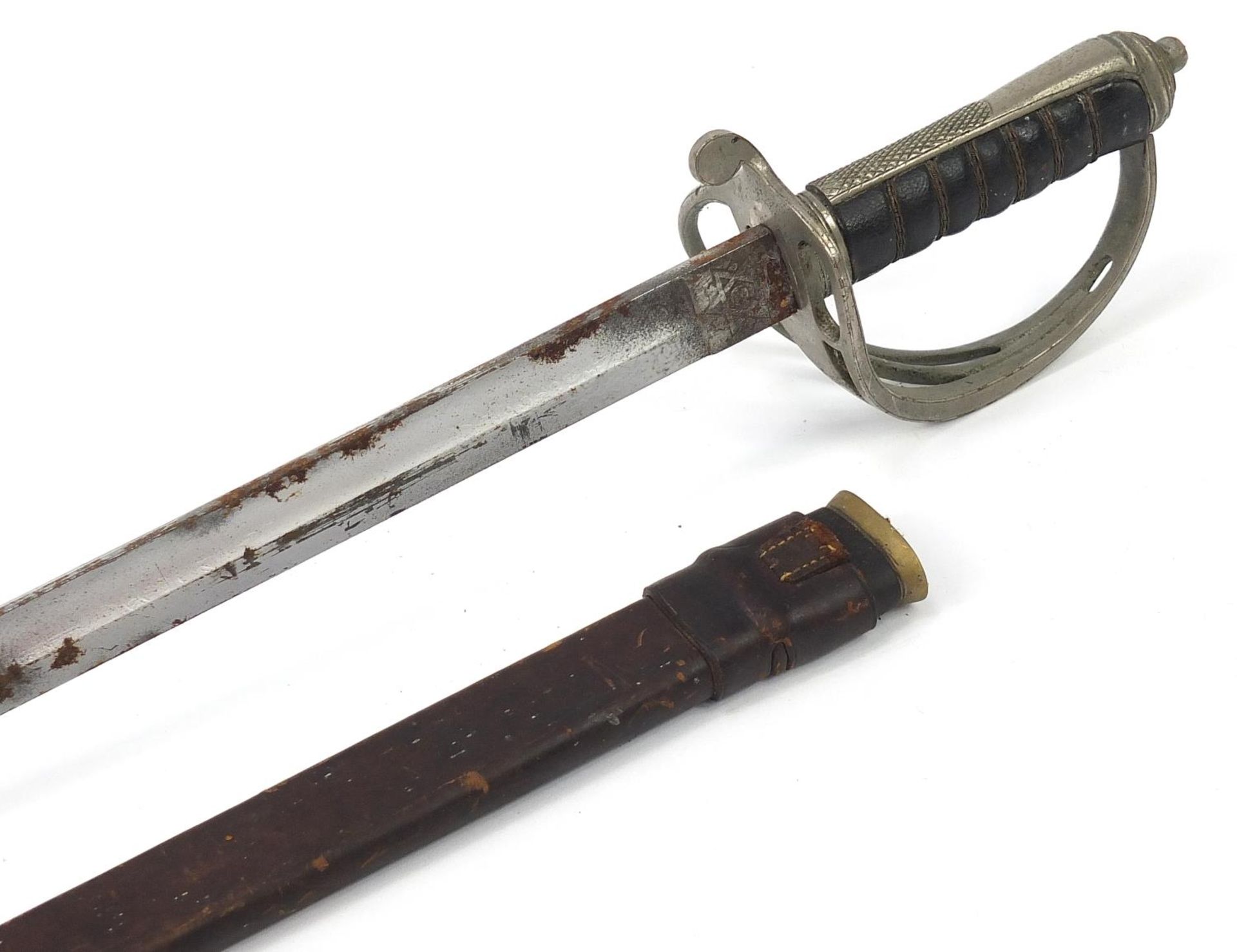 Military interest British military dress sword by Manton & Co of Calcutta and Delhi, 98cm in - Image 2 of 6