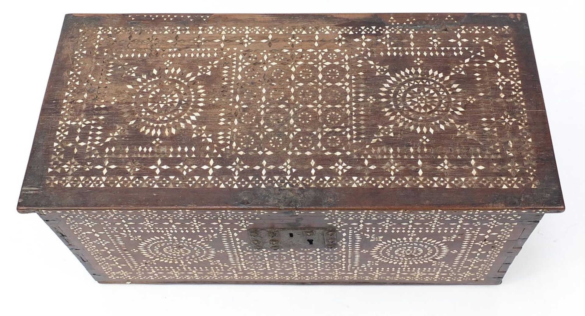 Antique Anglo Indian chest with mother of pearl inlay and iron mounts, 29cm H x 52.5cm W x 30cm D : - Image 2 of 4