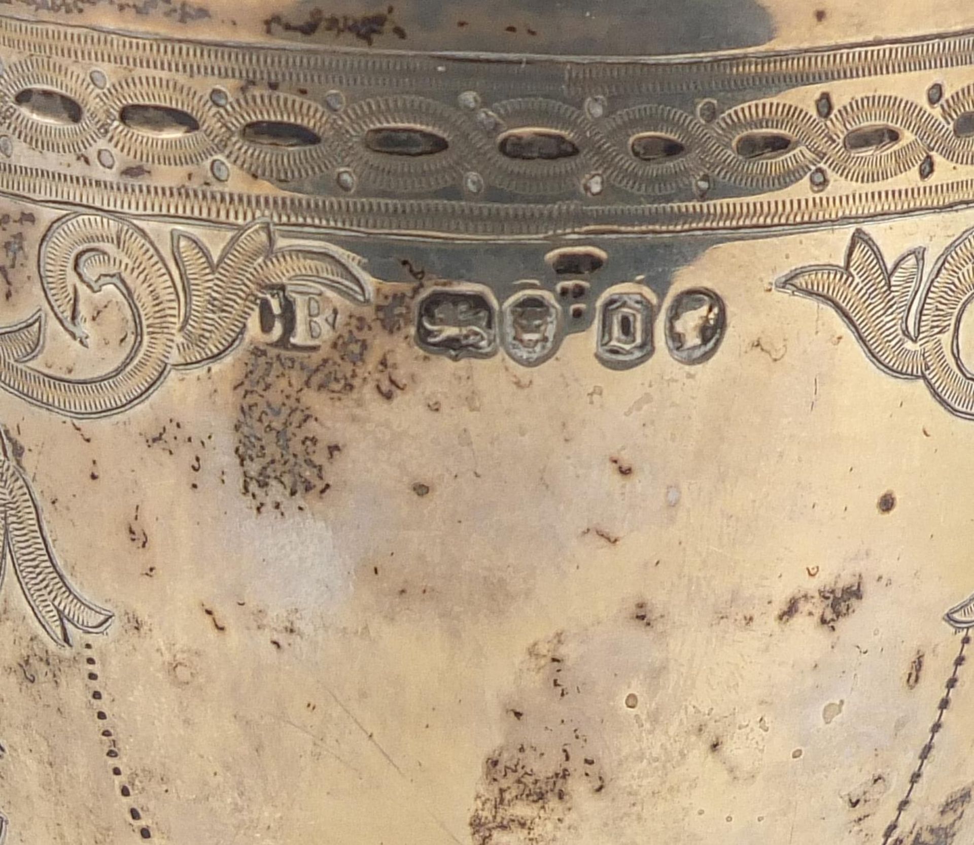 Charles Boyton II, Victorian silver goblet with engraved decoration and blank cartouche, London - Bild 4 aus 4