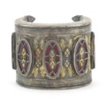 African unmarked silver cuff, 7.5cm in length, 164.8g :For Further Condition Reports Please Visit
