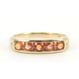 9ct gold orange stone ring, possibly citrine, size M, 2.7g :For Further Condition Reports Please
